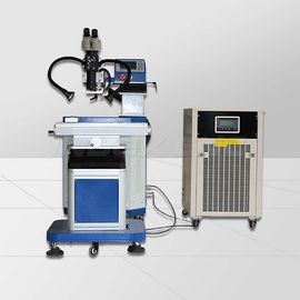 China Het Lassenmachine van de hoge Precisie200w Automatische Laser Waterkoeling voor Reparatiemetaal leverancier