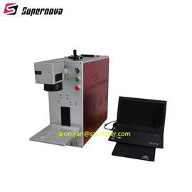 China De Draagbare Laser die van vezelraycus Machine 20W 30W 50W voor het Messing van het Metaalstaal merken leverancier
